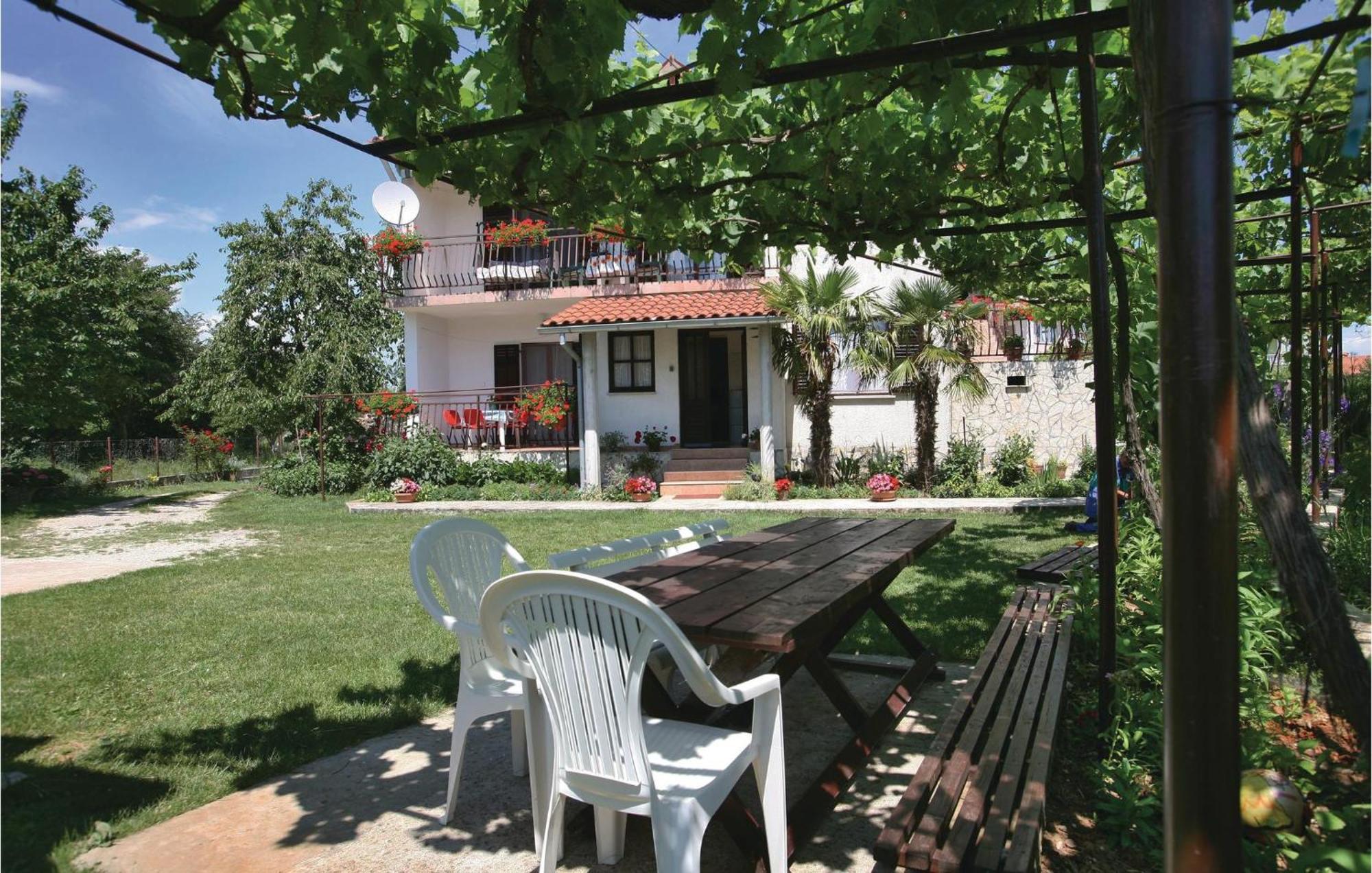 Awesome Apartment In Labin With Wifi Raša Εξωτερικό φωτογραφία